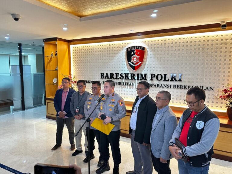 Polri Tangguhkan Penahanan Mahasiswi Pembuat Meme Prabowo Ciuman Dengan Jokowi, Ini Alasannya