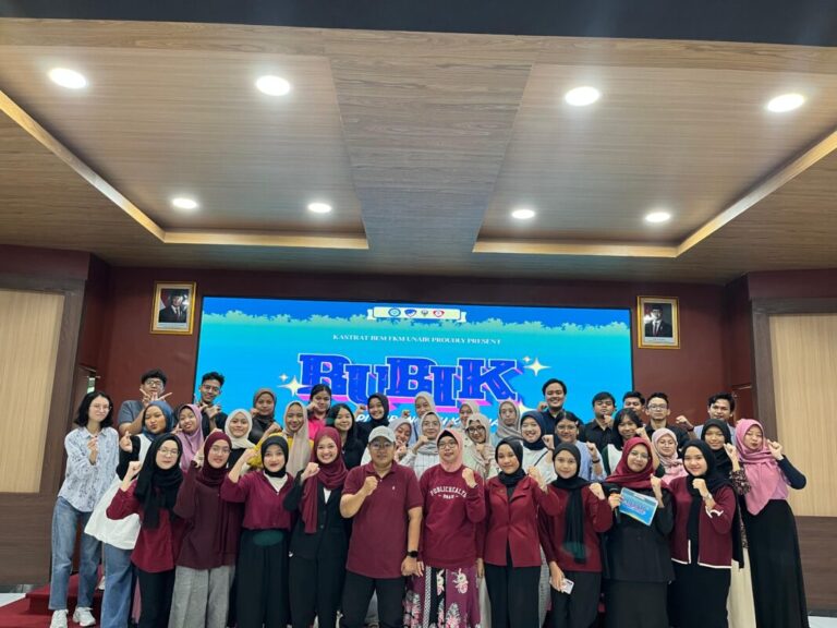 Mahasiswa Unair Diajak Berani Beropini, Bangun Kepercayaan Diri Lewat Kata dan Aksi