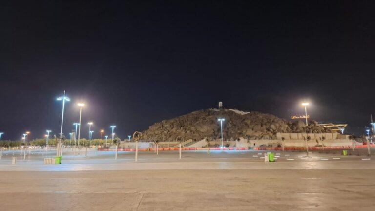 Dua Gunung, Dua Jejak Cinta: Tsur dan Rahmah dalam Perjalanan Iman