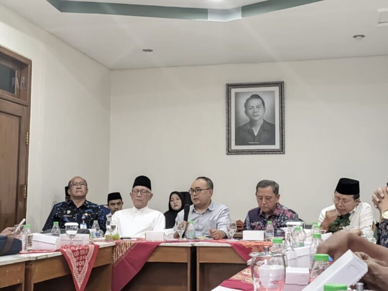 Langkah Pasti Menuju Gelar Pahlawan Nasional, Pak Ud Diverifikasi di Tebuireng