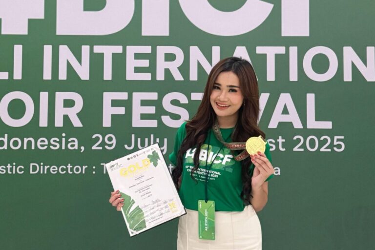 Syifa, Dokter Muda Unair yang Taklukkan Dunia Lewat Lagu