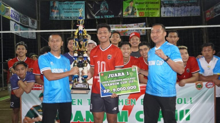 Final Dandim Cup 2025 Pecah! Ribuan Penonton Histeris, Eka Mandiri Jaya Angkat Trofi Juara