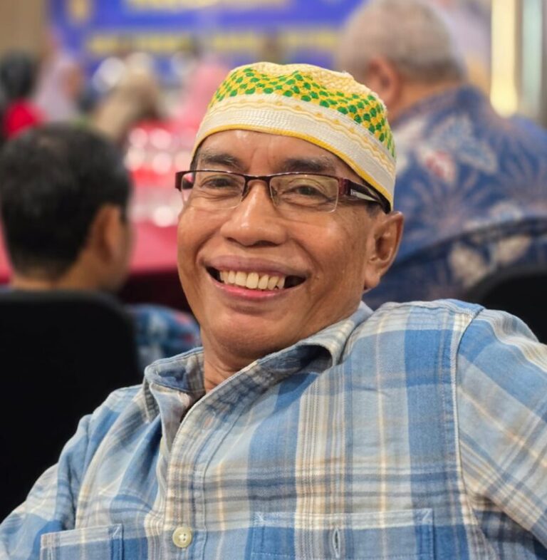 Koalisi Campur Sari, Sikut-sikutan Dalam Sarung