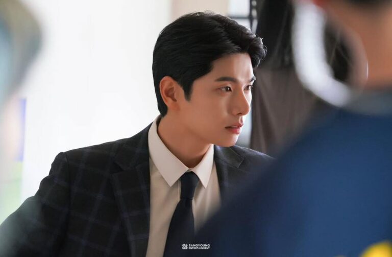 Aktor Korea Lee Yi Kyung Bantah Tuduhan Skandal Pribadi, Siap Tempuh Jalur Hukum