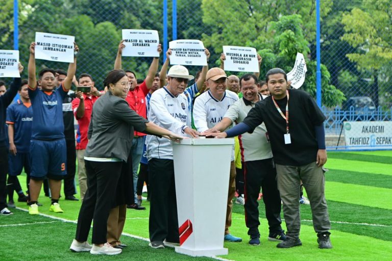 Ratusan Marbot Ikut Liga Bola di Masjid Al-Akbar, Guyub dan Seru!