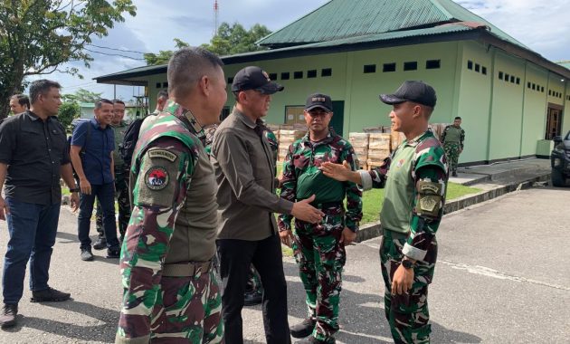 Pangdam V/Brawijaya Tinjau Satgas Yonif 500/Sikatan di Intan Jaya, Tekankan Pentingnya Kontrol Komando