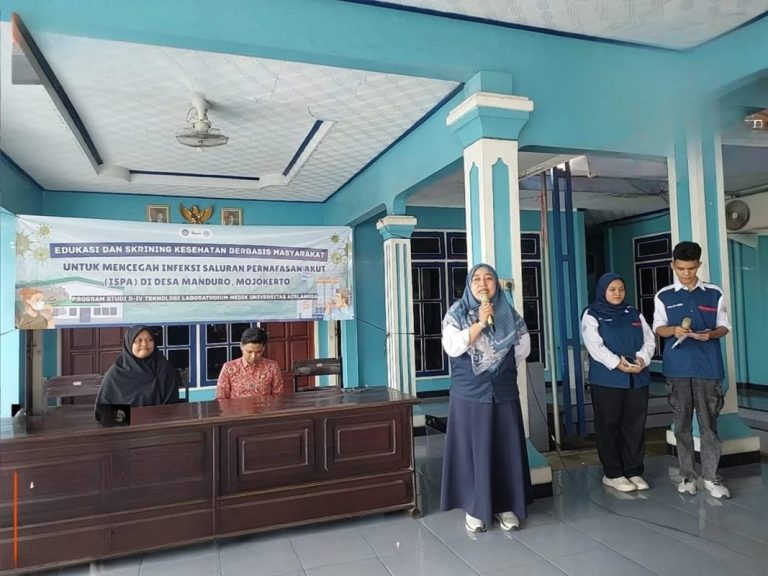 Warga Manduro Kini Tak Takut ISPA, Karena Ada Sentuhan Ilmu dari UNAIR