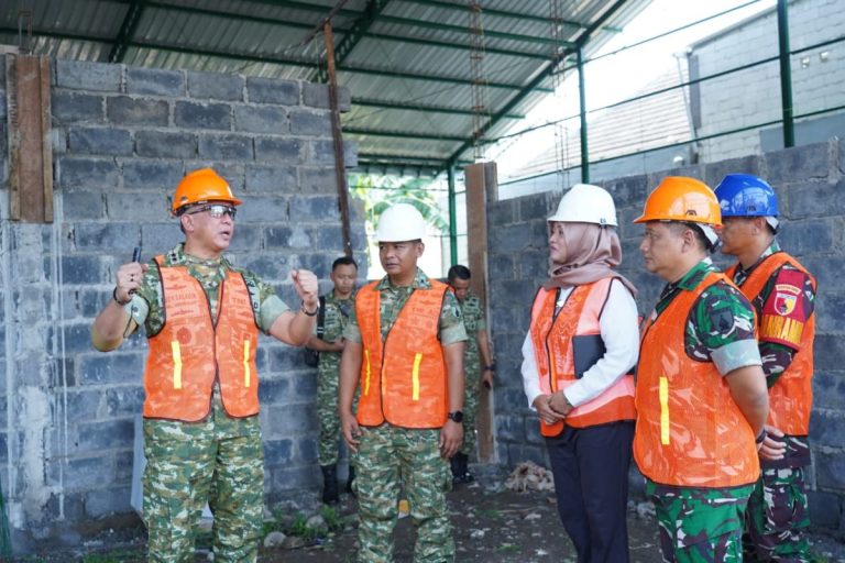Pangdam V/Brawijaya Tinjau Percepatan Pembangunan Koperasi Merah Putih di Sidoarjo