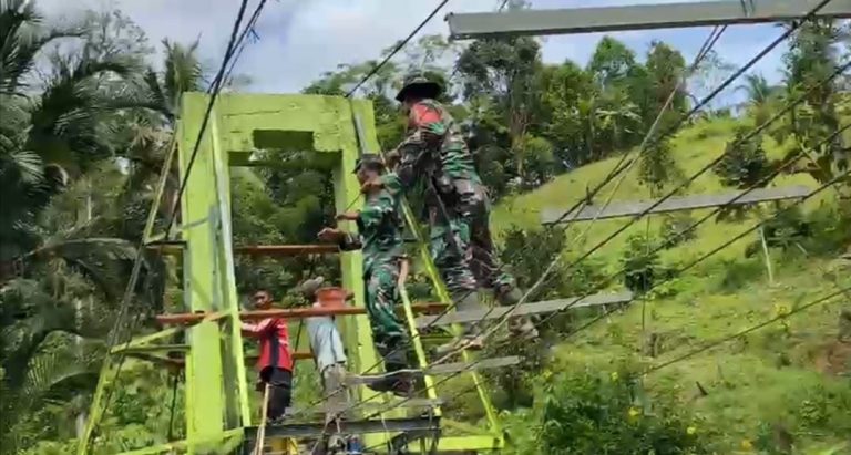Kodim Mamasa Gerak Cepat Perbaiki Jembatan Gantung Botteng, Akses Pendidikan Anak Terselamatkan