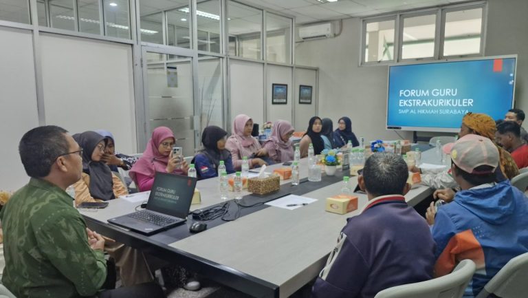 Forum Guru Ekstrakulikuler, Inovasi SMP Al Hikmah Surabaya Selaraskan Setiap Elemen Pendidikan