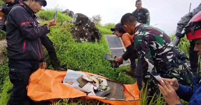 Tak Sampai Sehari, Lokasi Jatuhnya ATR 42-500 di Pangkep Akhirnya Ditemukan