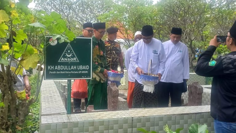 Satu Abad NU, PWNU Jatim Gelar Ziarah Muassis Serentak di 10 Zona