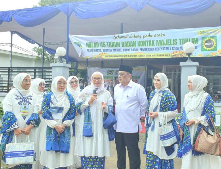 Rayakan Milad ke-45, BKMT Gelar Pasar Gratis untuk Seribu Warga