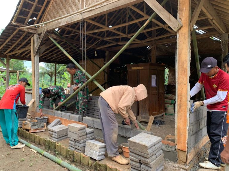 Impian Bertahun-tahun Giyanto Terwujud, TMMD Bangun Rumah Layak di Wonogiri