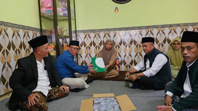 PWNU Jatim Melayat Anggota Banser yang Gugur Usai Mujahadah Satu Abad NU