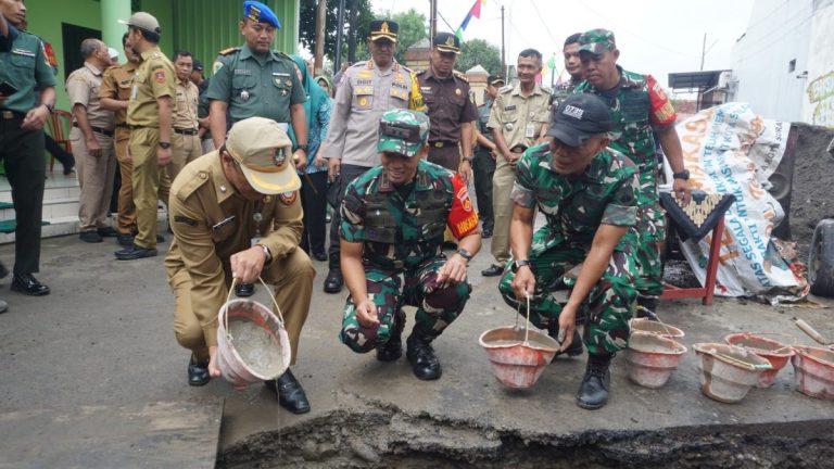 TMMD 2026 Dimulai, TNI Masuk Kampung Bangun Surakarta Bersama Warga