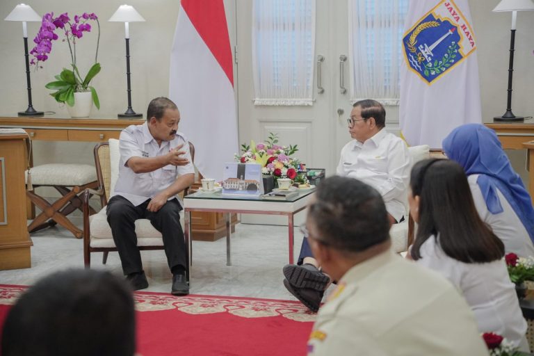 Pramono Anung Tegaskan Tak Ada Penggusuran, WARKOBI Disiapkan Jadi Model Penguatan PKL Jakarta
