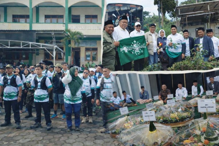 Bentangkan Bendera NU 1.000 Meter di Panderman, PCNU Kota Batu Rayakan Satu Abad dengan Aksi Lingkungan