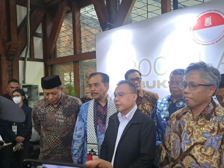 Dasco: Persatuan Masyarakat Sipil Penting Menentukan Arah Republik
