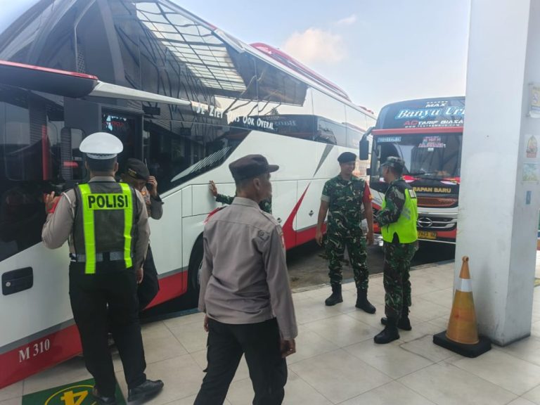 Sambut Lebaran, Pengamanan Terpadu di Terminal Patria Blitar Diperketat