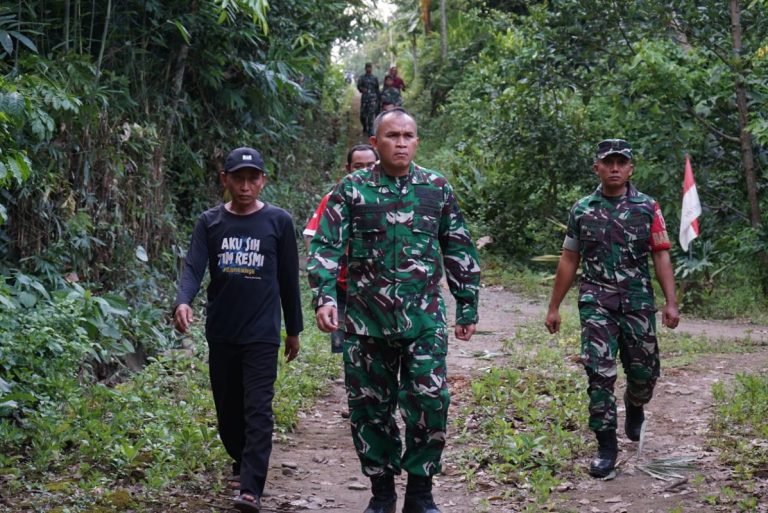 Danrem Untoro Tinjau Lokasi Jembatan Perintis di Blitar, 9 Titik Siap Dibangun di 5 Daerah
