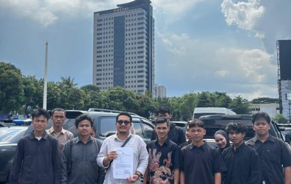 Aliansi Mahasiswa Nusantara Laporkan Saiful Mujani ke Polda Metro Jaya atas Dugaan Penghasutan