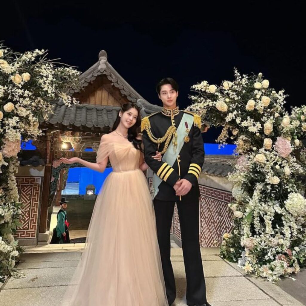 “Perfect Crown” Berakhir Sukses tapi Dua Bintang Utamanya Malah Minta Maaf, Ada Apa?