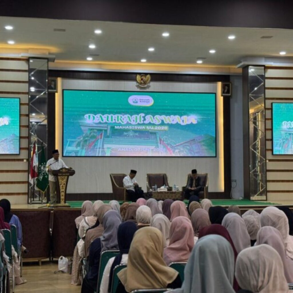 PWNU Jatim Dorong Mahasantri Jadi Agen Moderasi dan Pemimpin Indonesia 2045