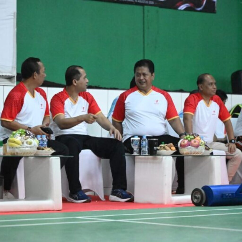 Turnamen Badminton Antar Pegawai, Kementrans dan Kemendes-PDT Perkuat Silaturahmi