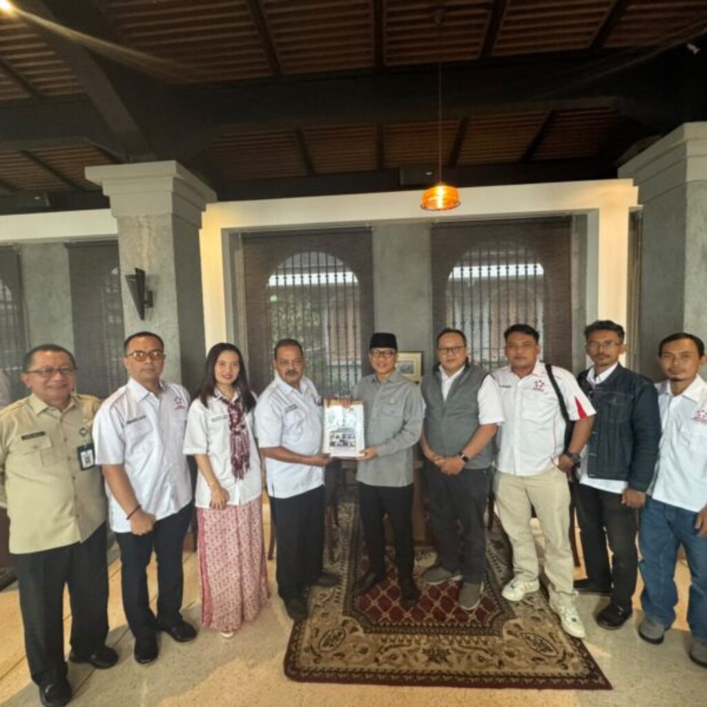 Terima Audiensi APKLI-P, Mendes Tegaskan Kopdes Merah Putih Bukan Pesaing Warung Kelontong