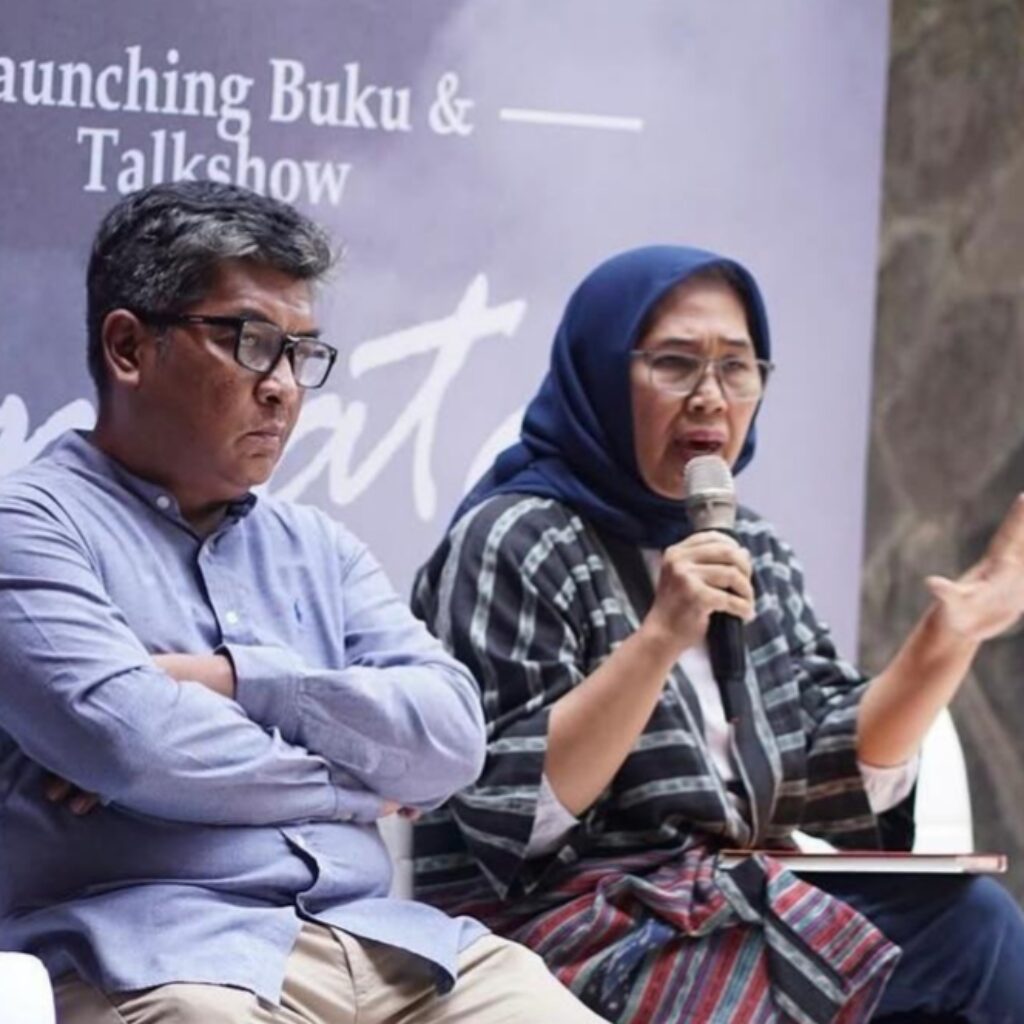 Merahnya Bung Angga