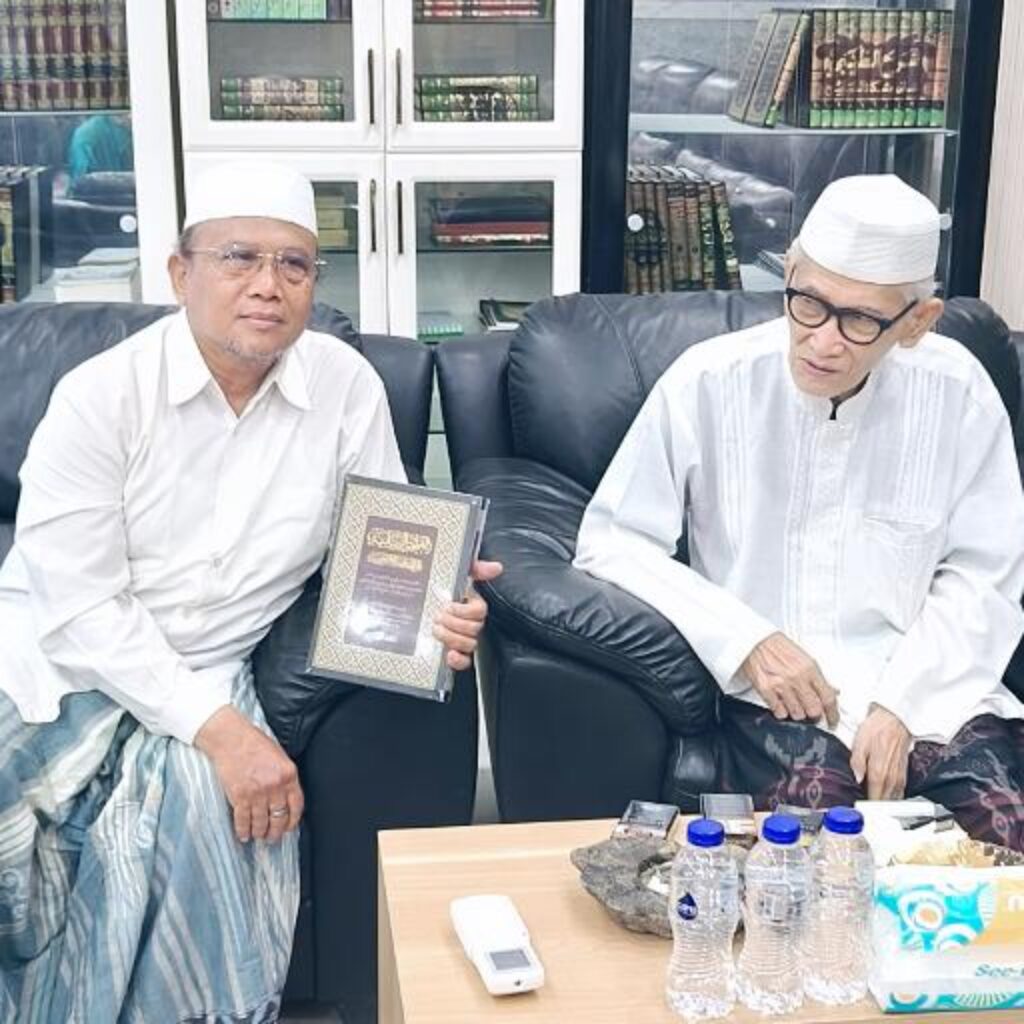 Ketua IKSA: Kiai Miftah-Gus Kikin, Paket Ideal Awali Abad Kedua NU!